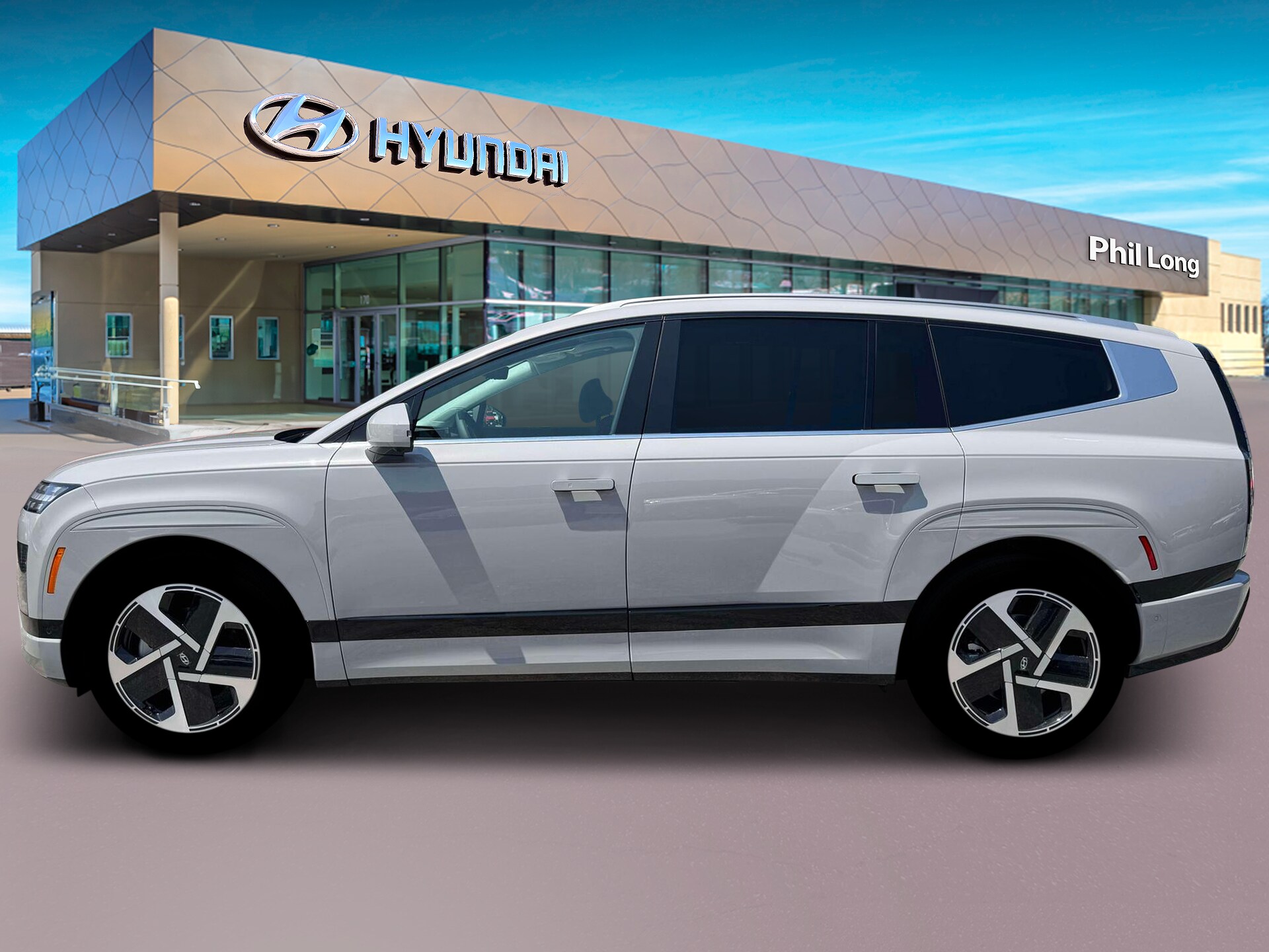 2026 Hyundai Ioniq photo 3