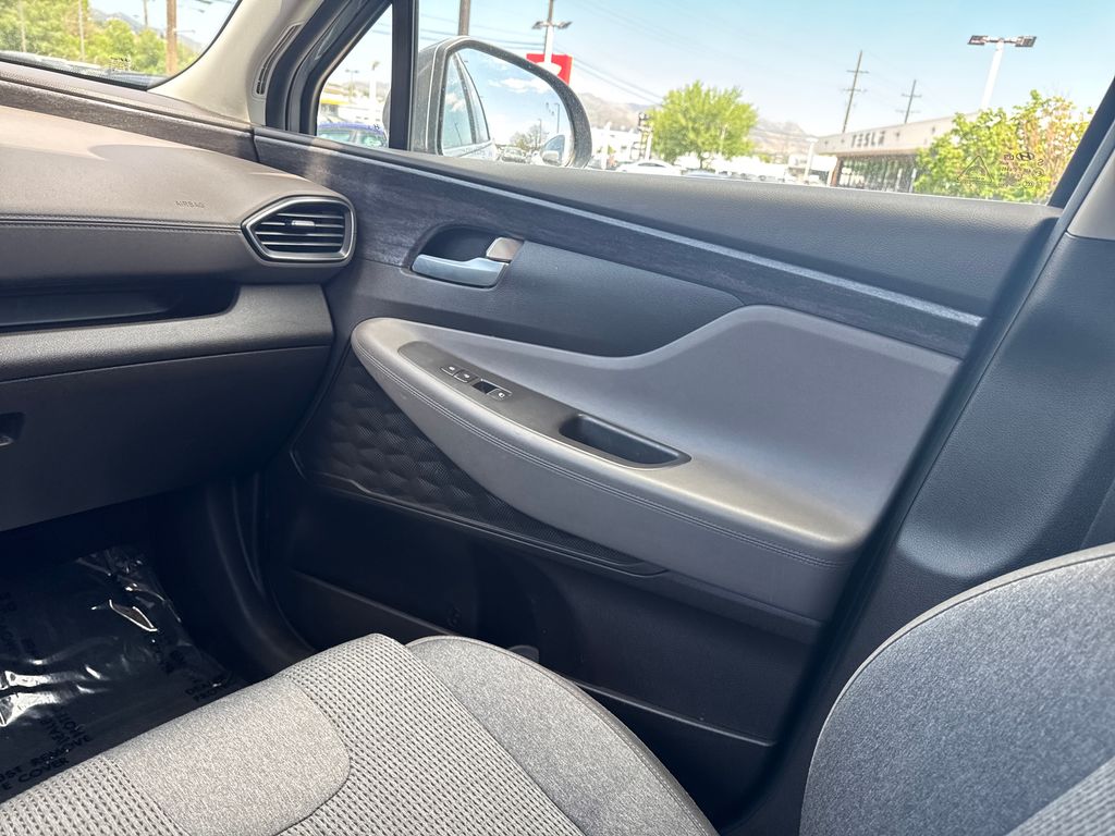 2019 Hyundai Santa Fe SE - Photo 33