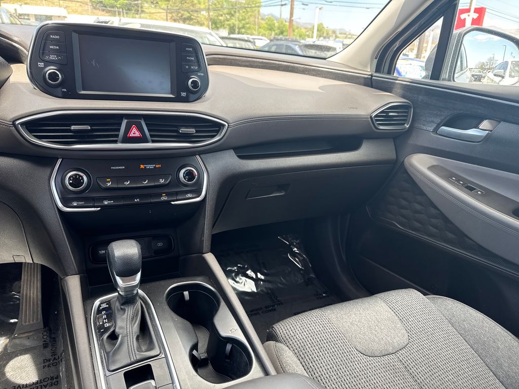 2019 Hyundai Santa Fe SE - Photo 32