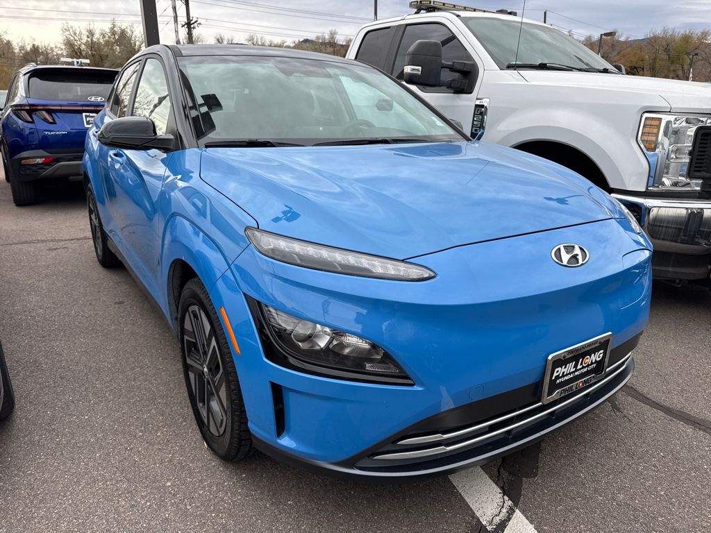 2023 Hyundai Kona Electric SE photo 3