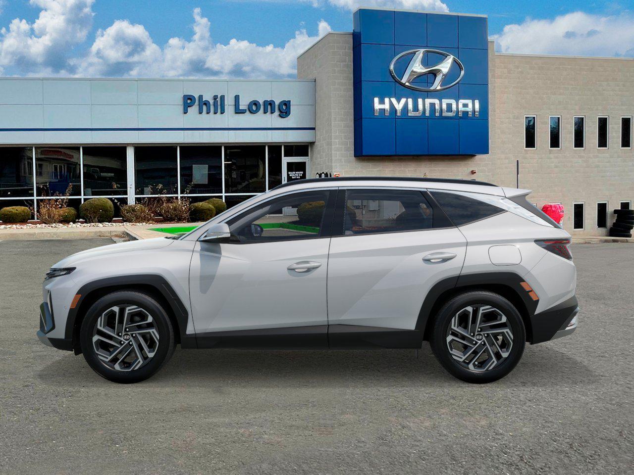 2025 Hyundai Tucson Plug-in Hybrid Limited photo 3