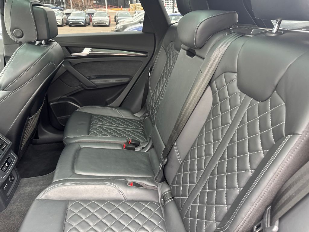 2023 Audi SQ5 Premium Plus - Photo 37