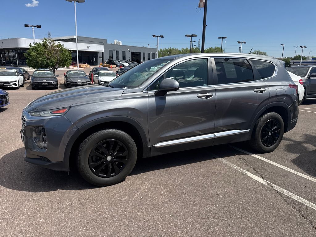 2019 Hyundai Santa Fe SE - Photo 17
