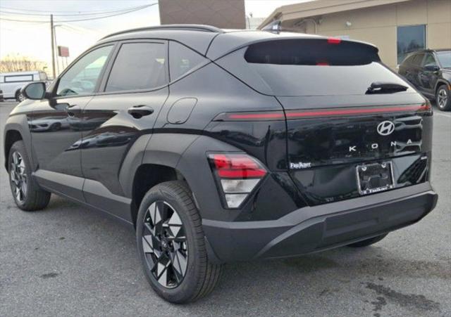 2025 Hyundai Kona SEL photo 3