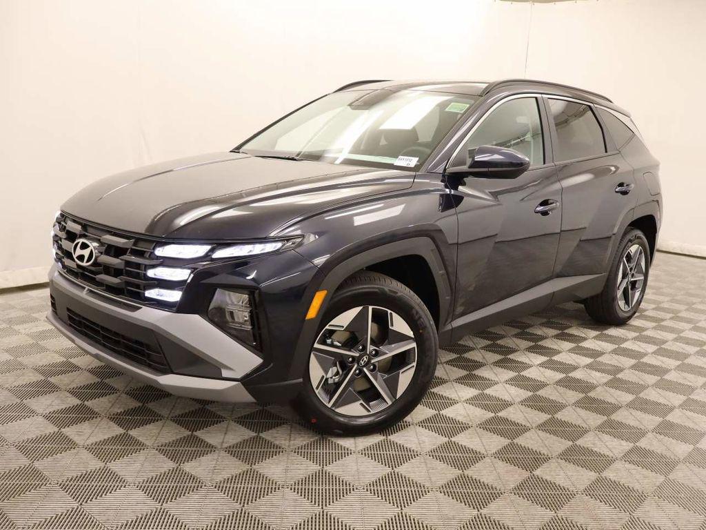 2026 Hyundai Tucson Blue SE's photo