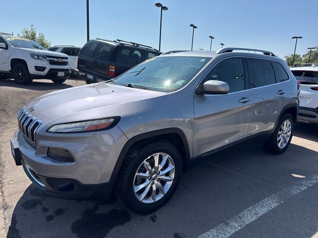 Used 2016 Jeep Cherokee Limited with VIN 1C4PJMDB8GW357545 for sale in Colorado Springs, CO