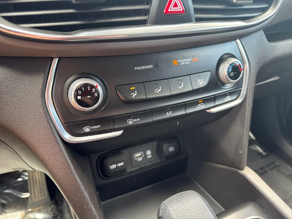 2019 Hyundai Santa Fe SE - Photo 36