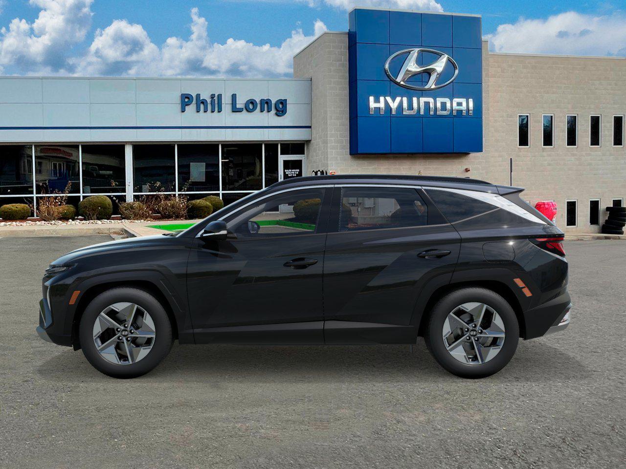 2026 Hyundai Tucson SEL photo 2