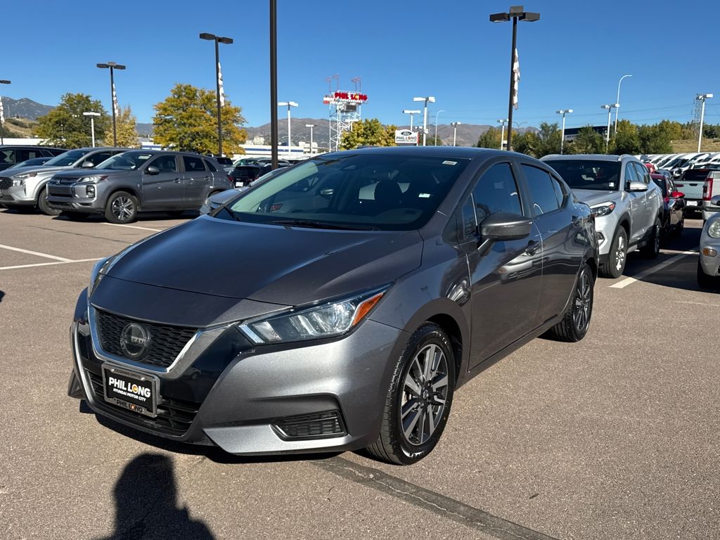 2021 Nissan Versa 1.6 SV photo 2