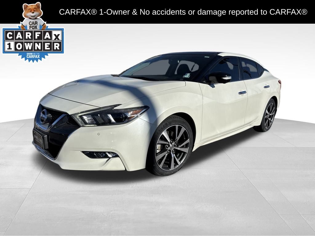 2017 Nissan Maxima Platinum's photo