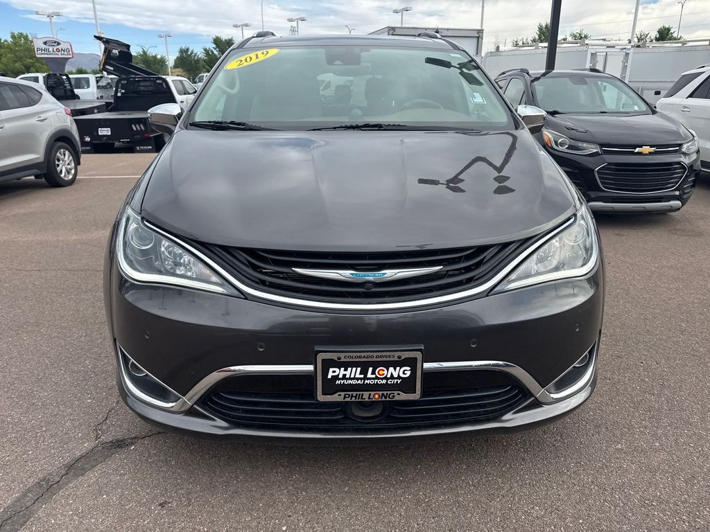 Used 2019 Chrysler Pacifica Hybrid Limited Van Passenger Van