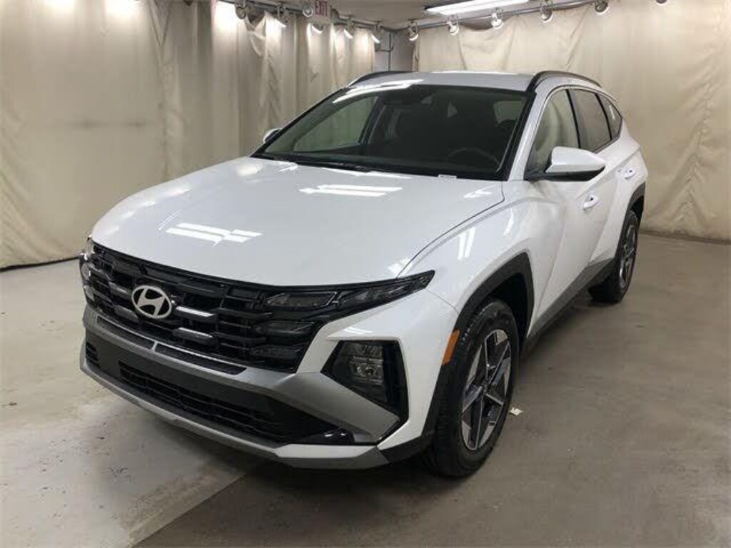 New 2026 Hyundai Tucson Plug-In Hybrid SEL SUV