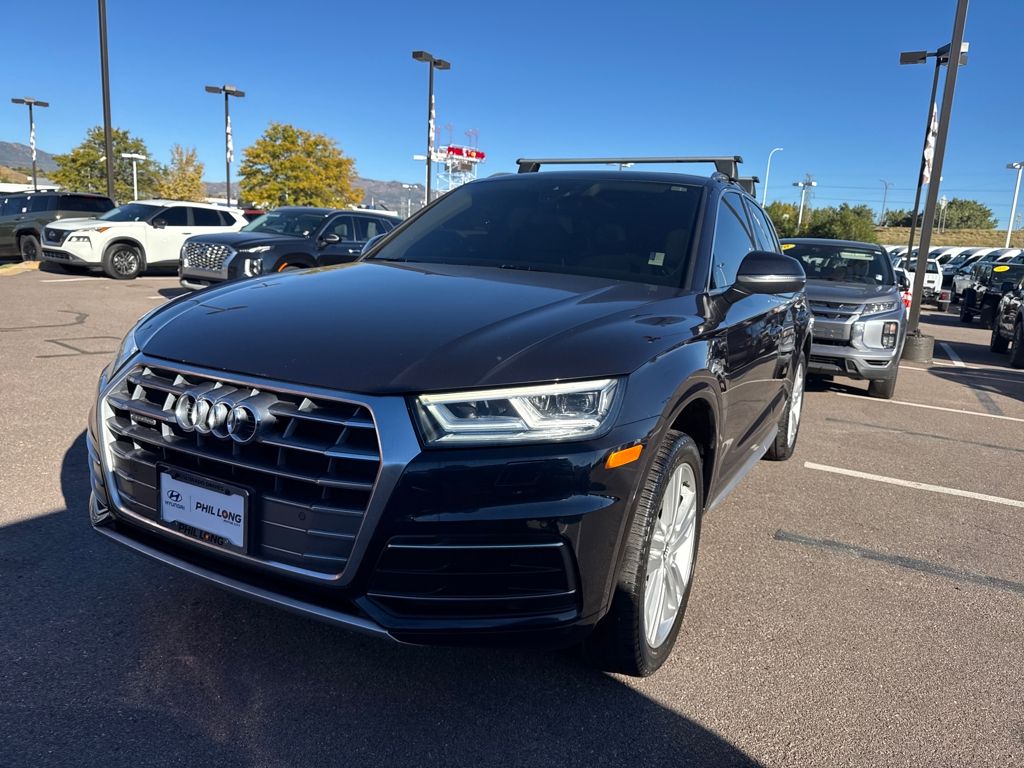 2020 Audi Q5 45 Premium Plus photo 2