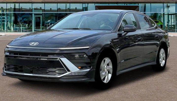 2025 Hyundai Sonata SE photo 2