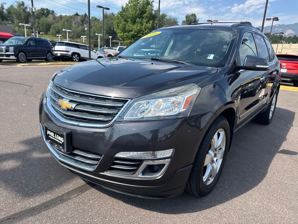 2016 Chevrolet Traverse LTZ photo 3