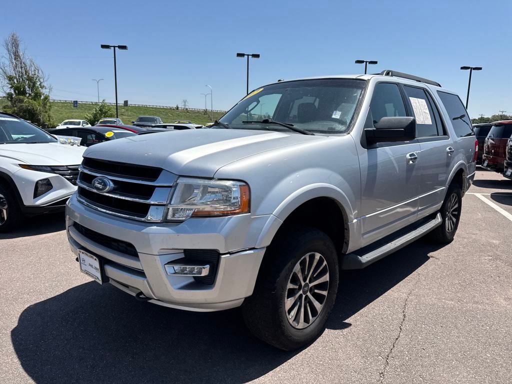 2017 Ford Expedition XLT photo 3
