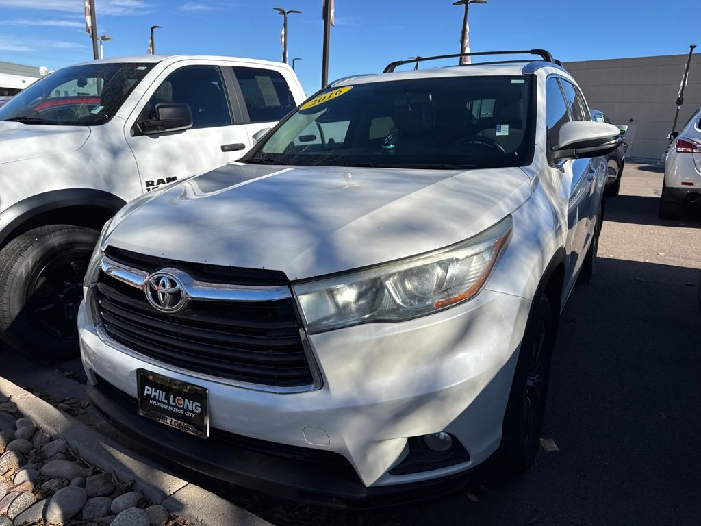 2016 Toyota Highlander