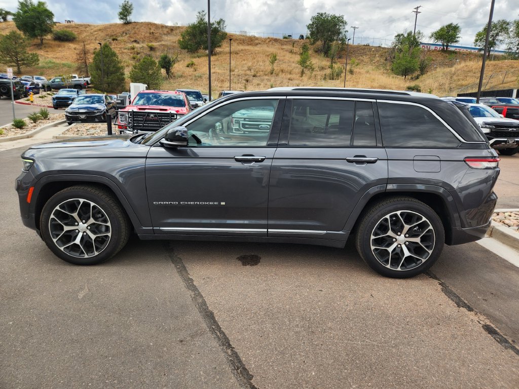 2022 Jeep Grand Cherokee Summit Reserve - Photo 4