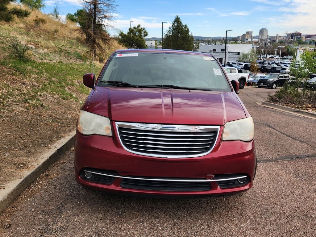 Used 2014 Chrysler Town & Country Touring Van