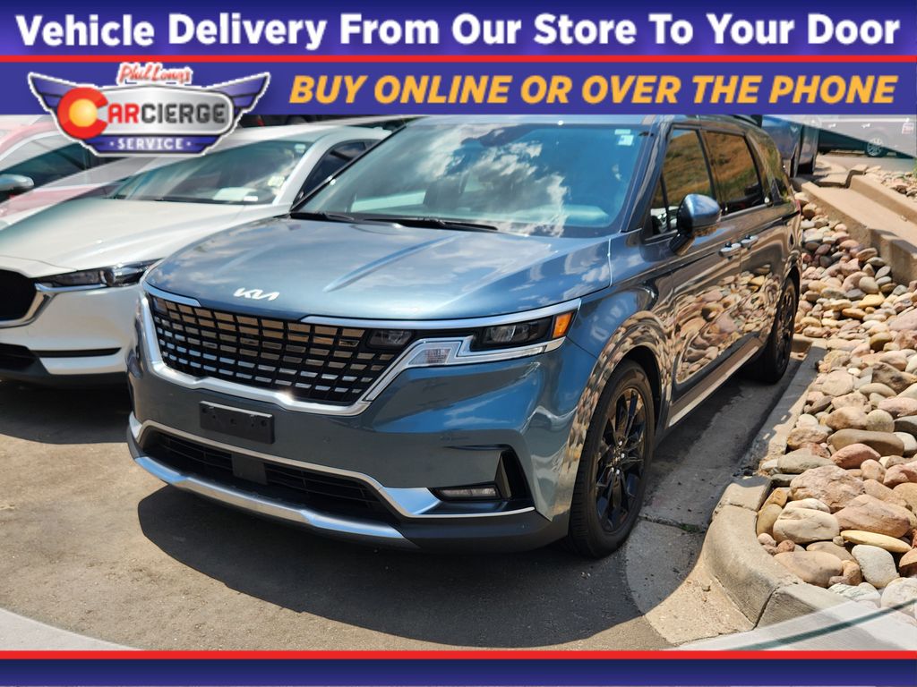 2022 Kia Sedona SX's photo