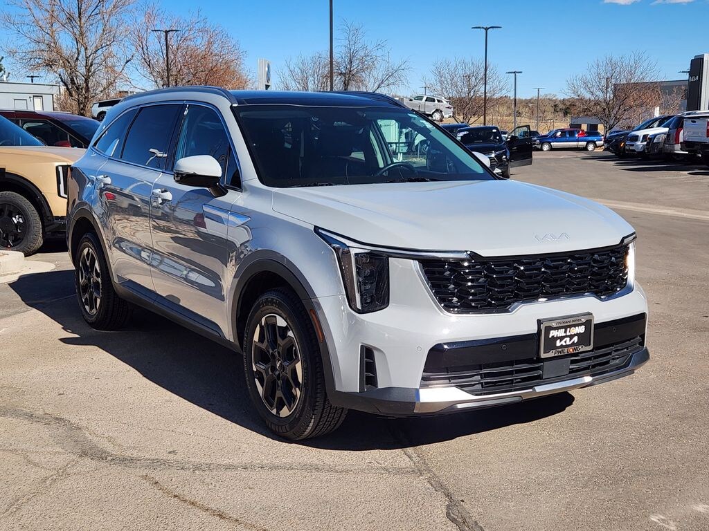 Used 2024 Kia Sorento S SUV