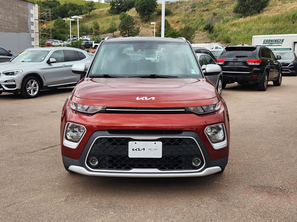 2022 Kia Soul X-Line photo 2