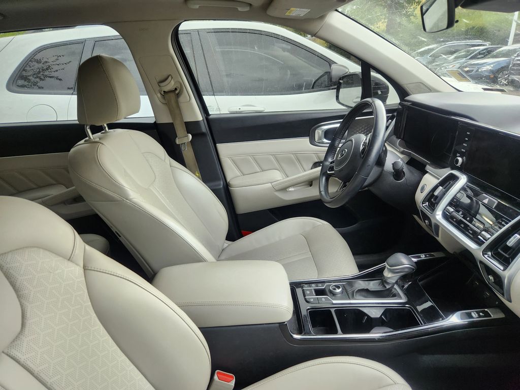 2021 Kia Sorento SX photo 2