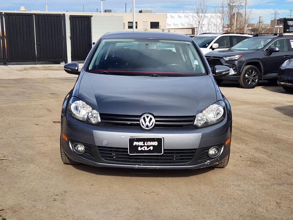 2013 Volkswagen Golf TDI photo 2