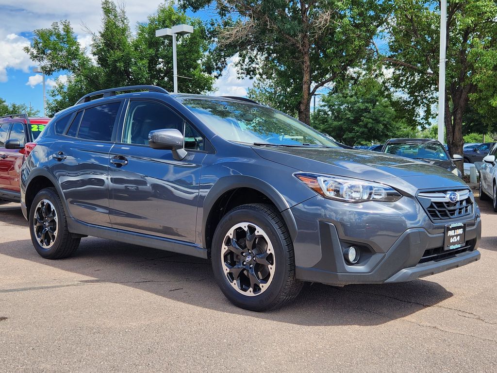 2022 Subaru Crosstrek Premium photo 2