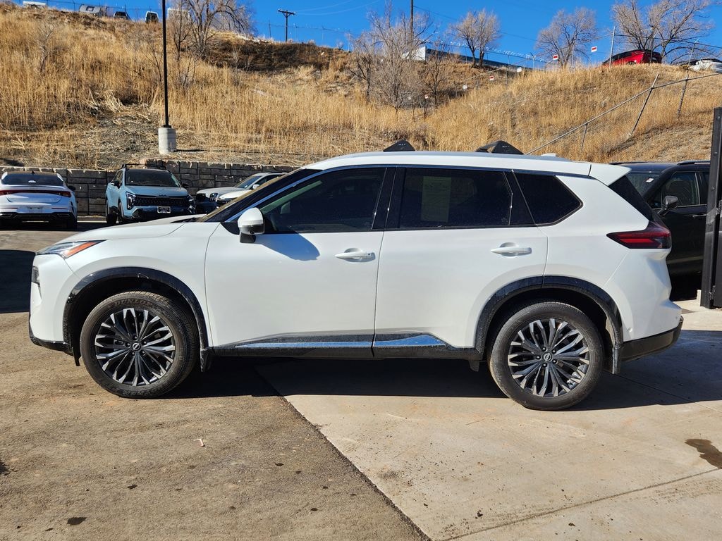 Used 2025 Nissan Rogue Platinum SUV