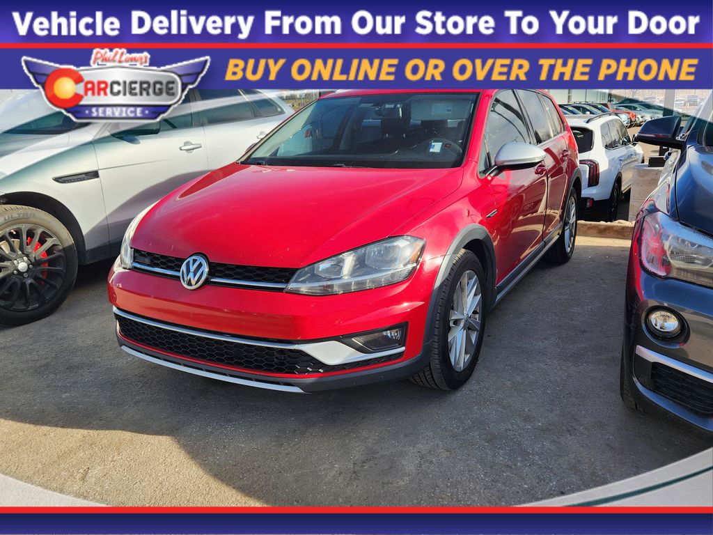2018 Volkswagen Golf Alltrack Alltrack S's photo