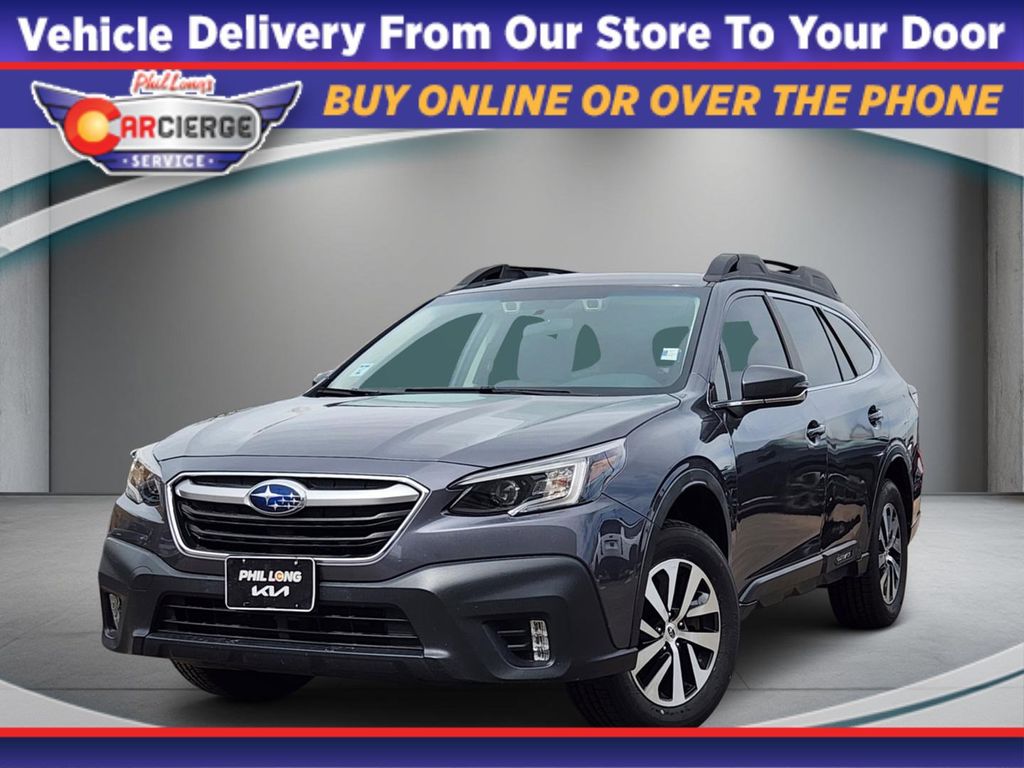 2022 Subaru Outback Premium's photo