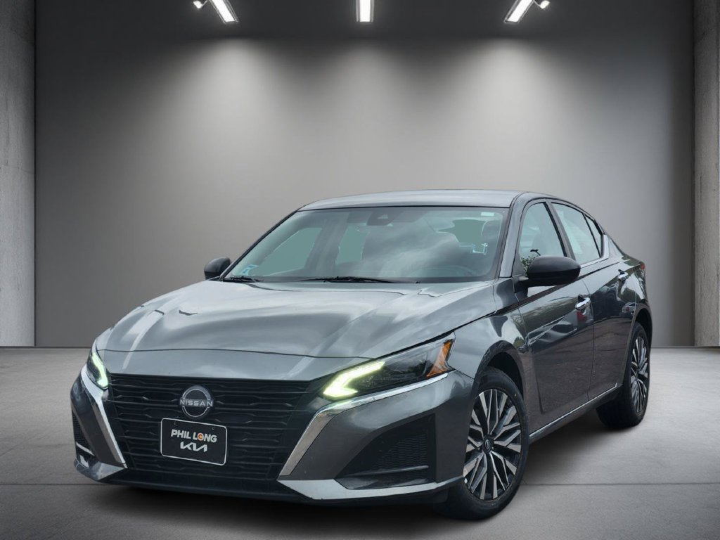 2025 Nissan Altima