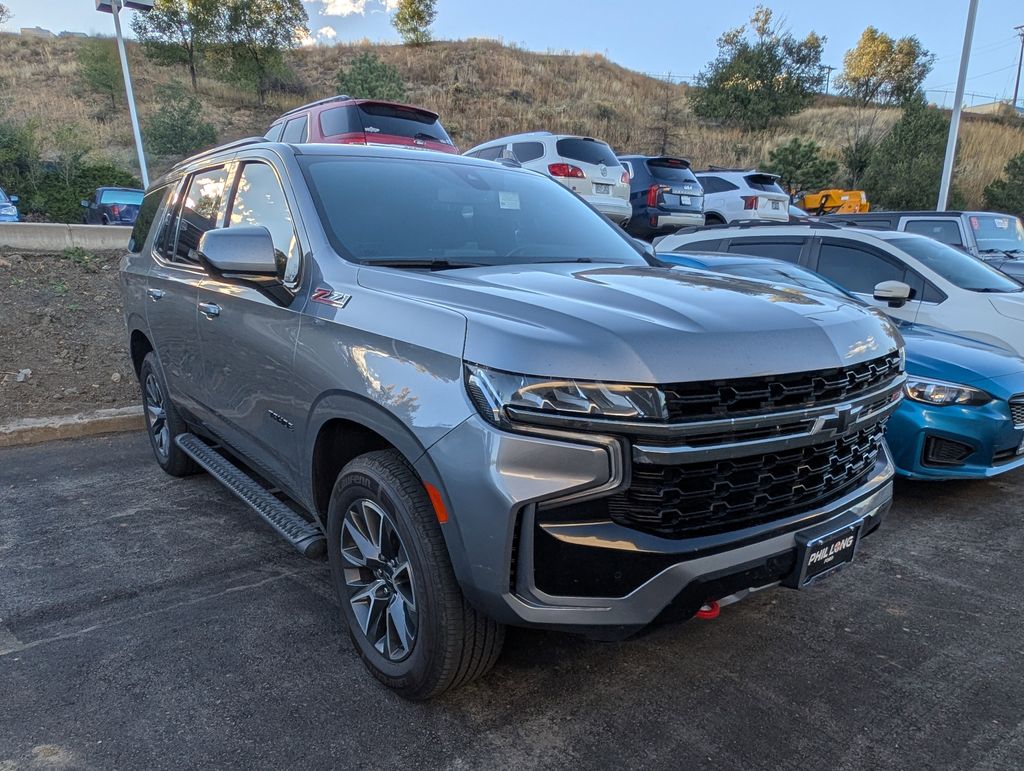 2022 Chevrolet Tahoe Z71 photo 2