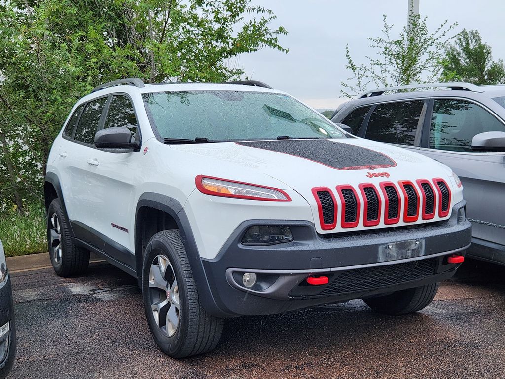 2018 Jeep Cherokee Trailhawk photo 3