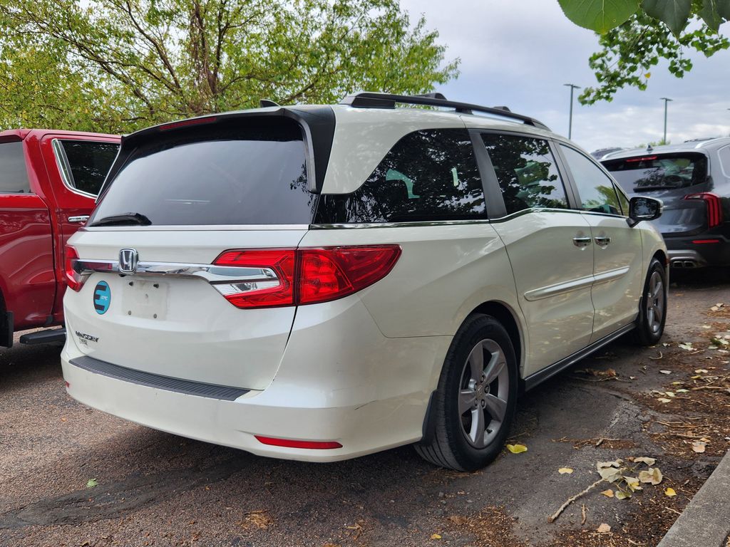 2018 Honda Odyssey EX-L photo 3