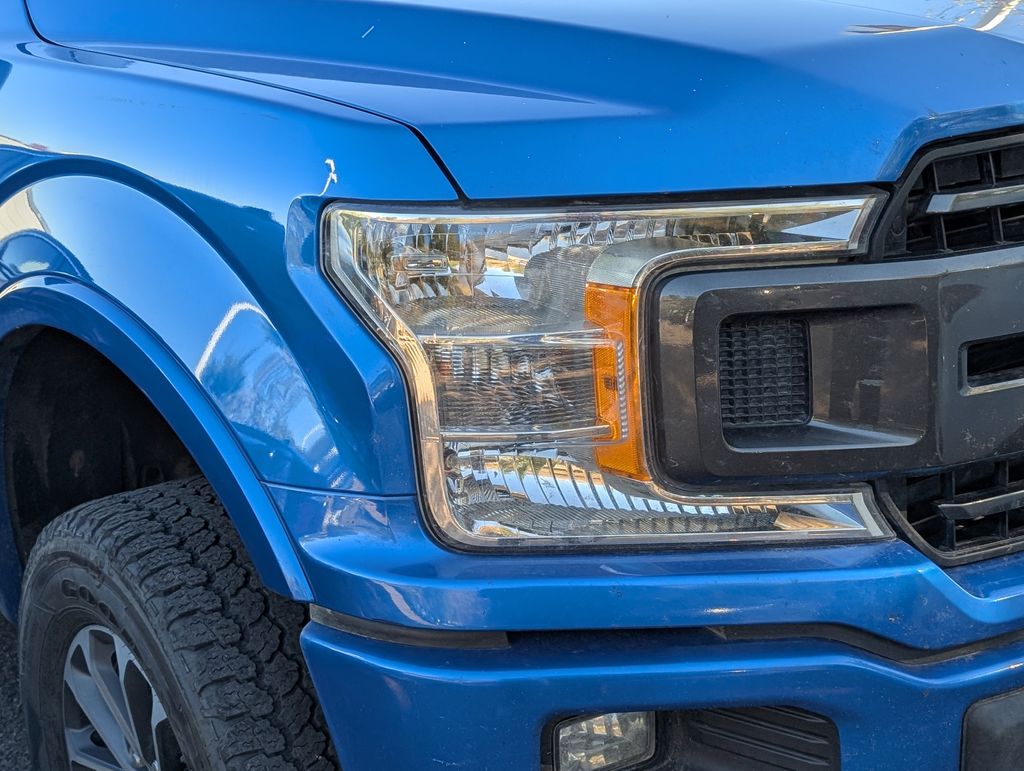 2020 Ford F-150 XLT photo 4