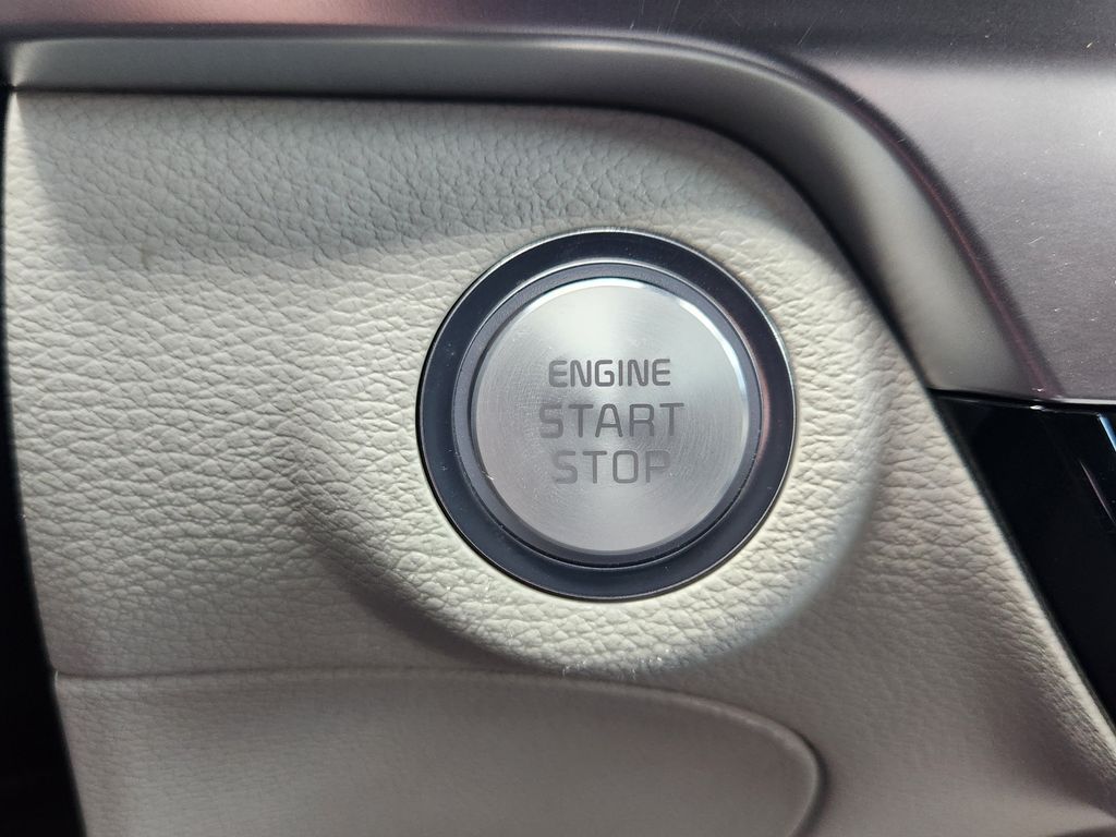 2025 Kia Telluride S - Photo 20