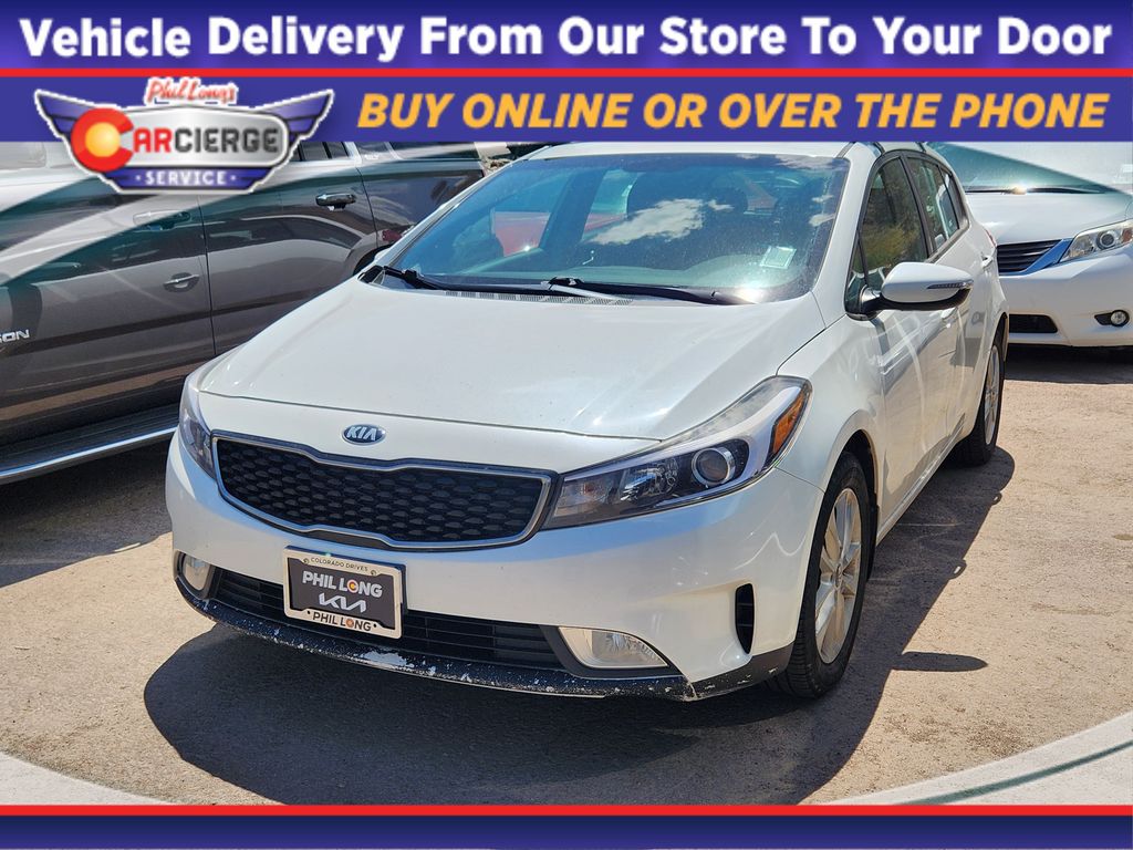 2017 Kia Forte LX AT's photo