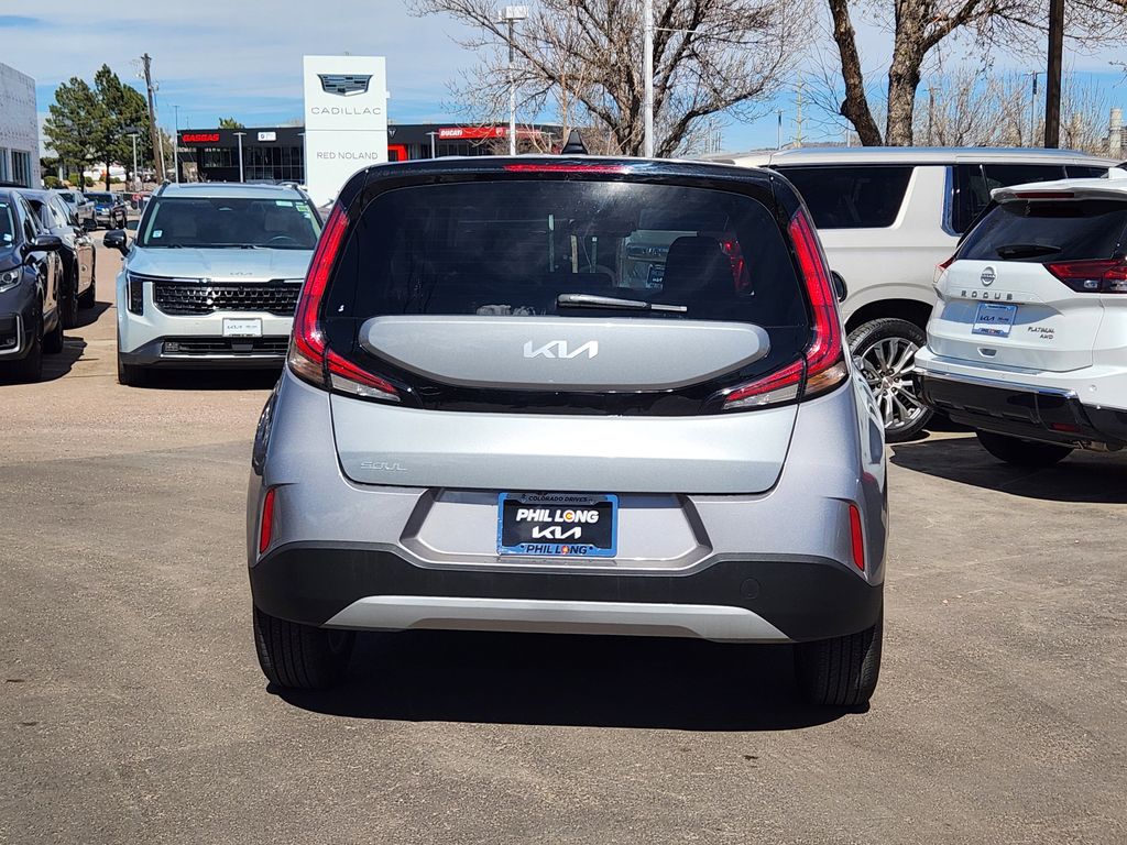 2025 Kia Soul LX S photo 4