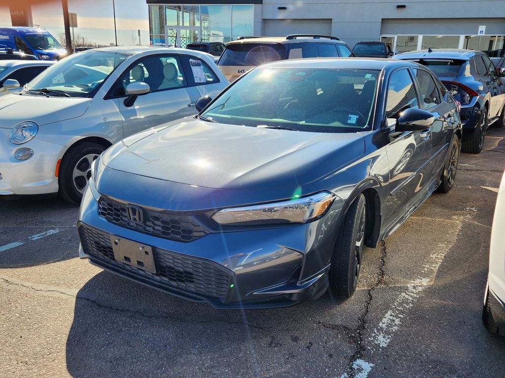 2025 Honda Civic Sport photo 4