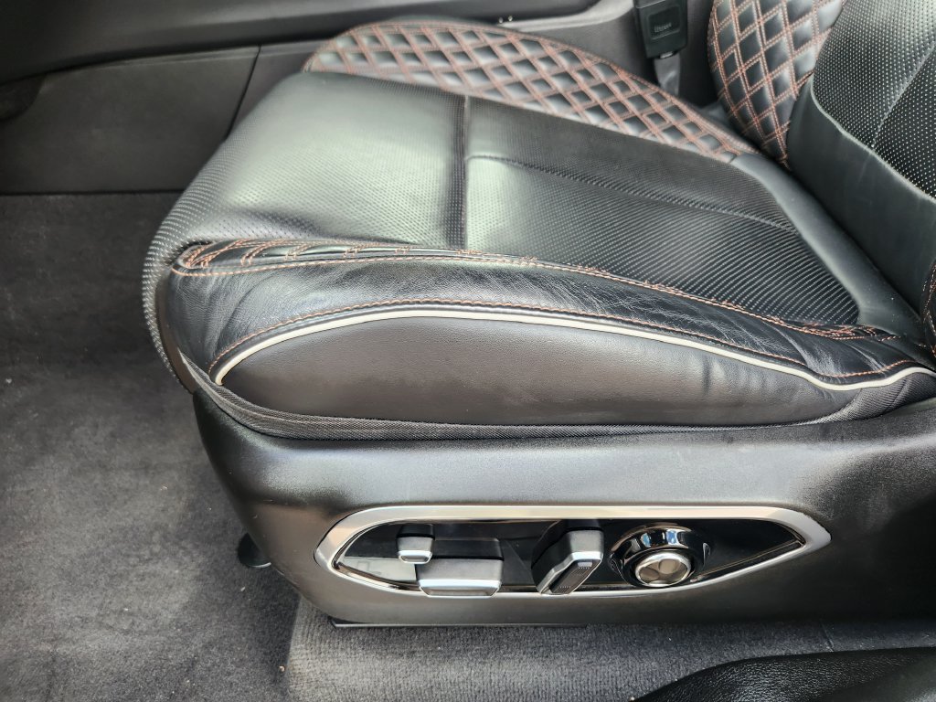 2022 Jeep Grand Cherokee Summit Reserve - Photo 23