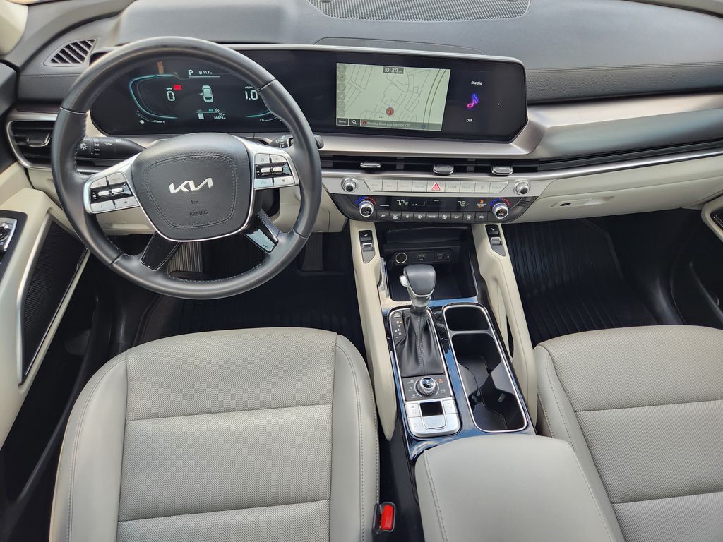 2025 Kia Telluride S - Photo 25