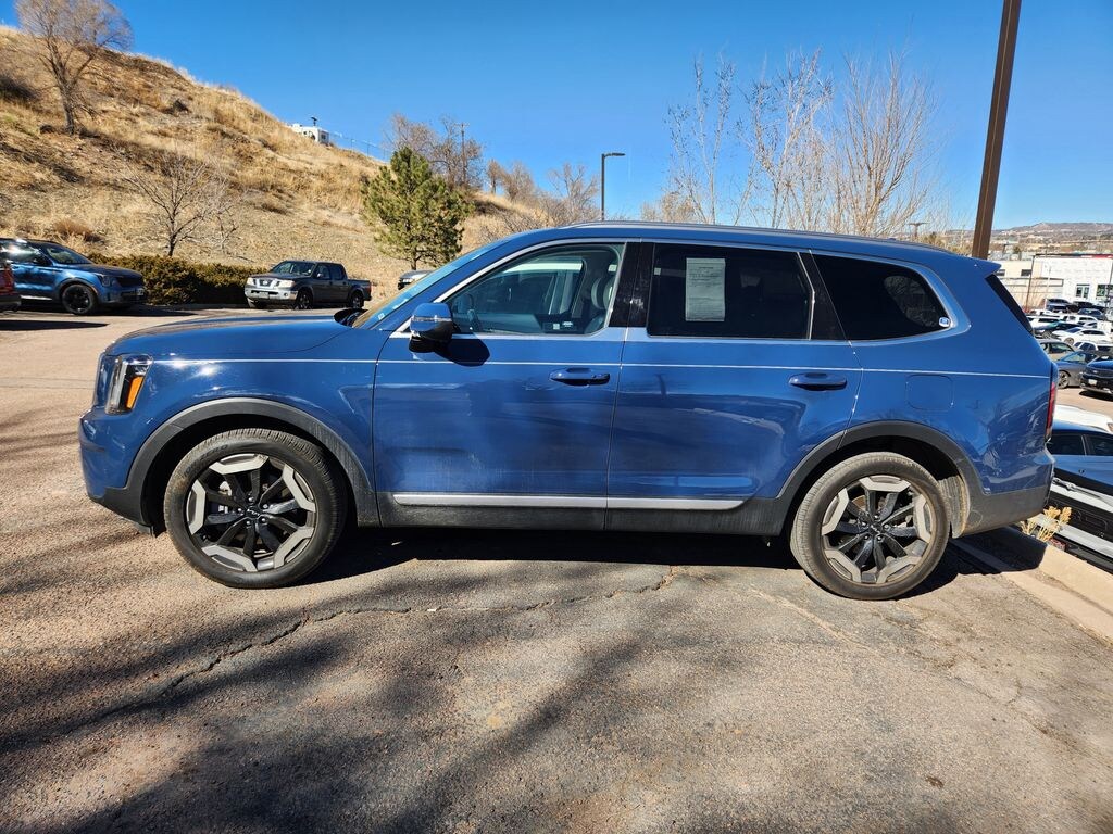 Certified 2023 Kia Telluride EX SUV