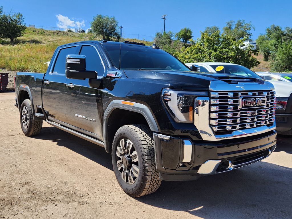 2024 Gmc Sierra 3500 HD Denali photo 3