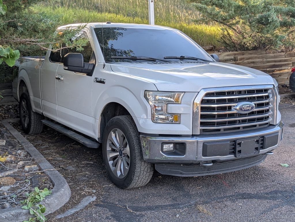 2016 Ford F-150 XLT photo 3