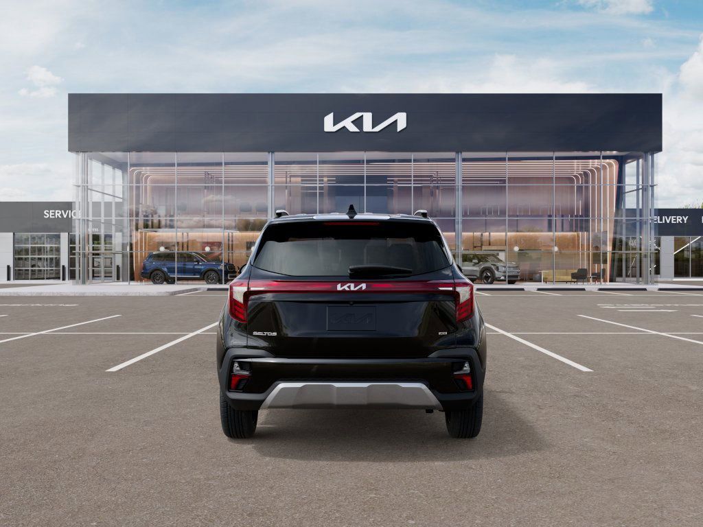 2026 Kia Seltos S photo 2