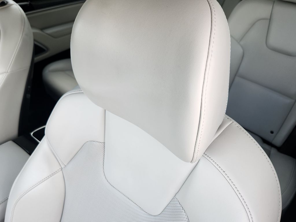 2025 Kia Telluride S - Photo 14