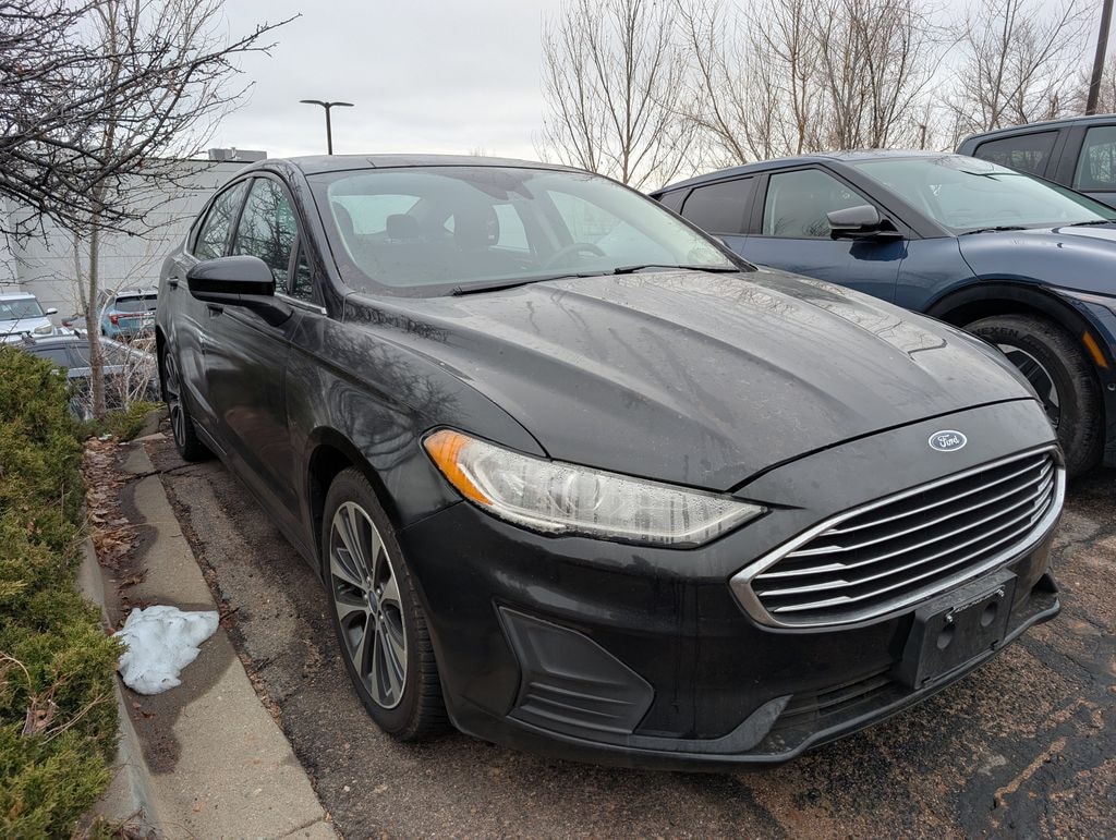 Used 2020 Ford Fusion SE Sedan