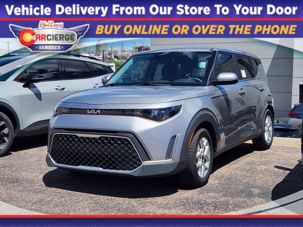 2023 Kia Soul 2.0L LX IVT's photo
